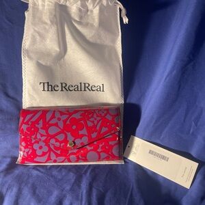 Authentic colorful, Louis Vuitton wallet.
Brand new condition